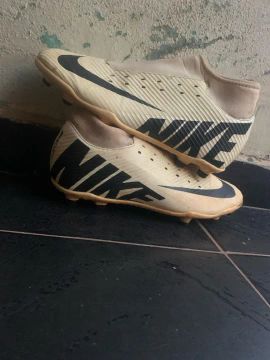 Chuteira da Nike 