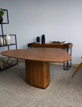Mesa moderna