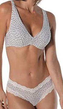 Conjunto de Lingerie Bolinhas em Tule e renda