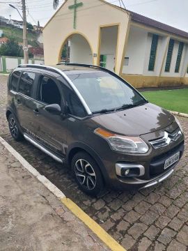 CITROEN C3 SEGUNDO DONO MUITO CONSERVADO