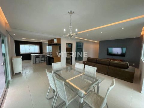 Casa com 3 Quartos para alugar, 700m² - Ponte Alta Norte
