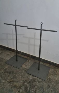Suporte Expositor de Ferro para Cabides ou Bolsas para Loja - 2 Peças