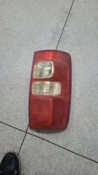 Lanterna S10 Lado Direito