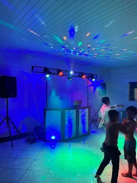 Kit balada aluguel de som e iluminação 