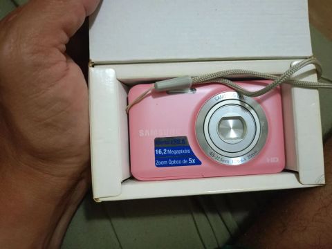 Câmera Digital Samsung - 16.1 ES95