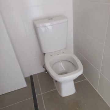 Bacia com Caixa Acoplada Incepa