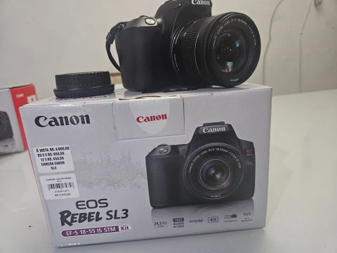 Canon EOS Rebel SL3 Kit com Lente 18-55mm