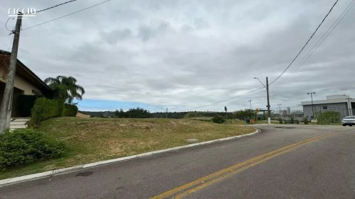 Terreno a Venda no Condominio Altos da Quinta