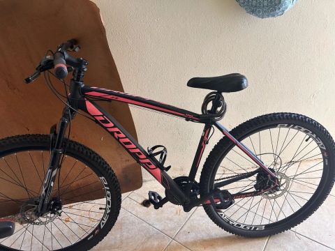 Bicicleta Aro 29 - Drop - Preta