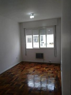 Apartamento em Rua Carlos Estevão - Jardim Leopoldina - Porto Alegre/RS