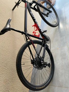 Bike absolute roda carbon. Sram kit