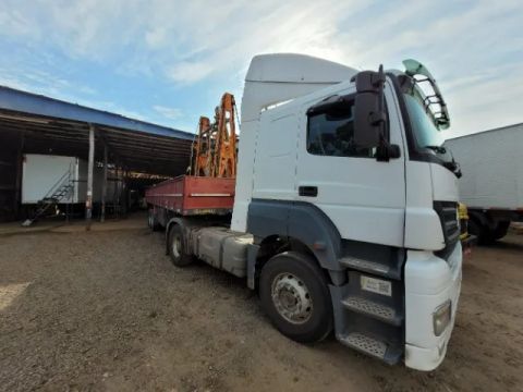Mercedes Benz Axor 2035 4x2 2011