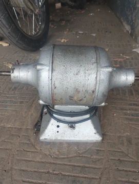 Moto esmeril 700 reais 