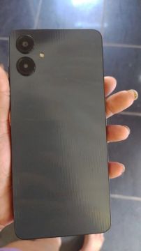Smartphone Android com Câmera Dupla
