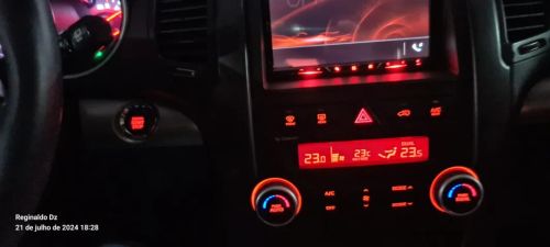 KIA SORENTO EX 2.4 (7 LUGARES) 2012