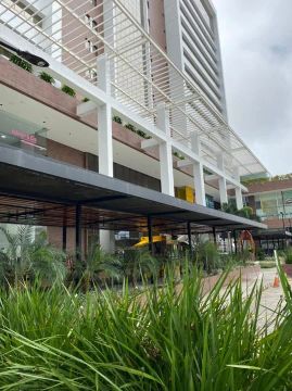 Valor de Super OPORTUNIDADE! Sala Comercial 32m² para VENDA ou ALUGUEL - Bancários - João 