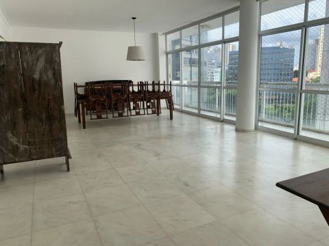 Apartamento na Graça  4/4 Espaçoso e diferenciado