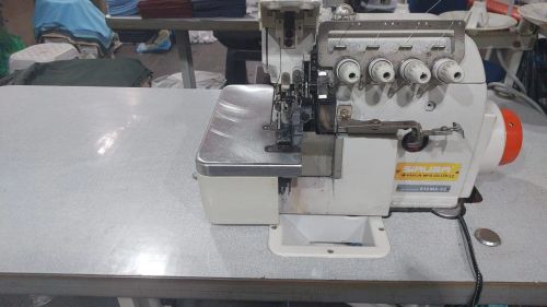 Máquina de Costura Overlock Industrial siruba e é direct driver