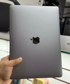 Macbook pro m1 16gb / 1tb touch bar LOJA FÍSICA bateria 90% ( 13 polegadas 16 / 1 tb )
