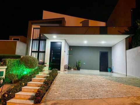 Casa Térrea Mobiliada e Com Academia