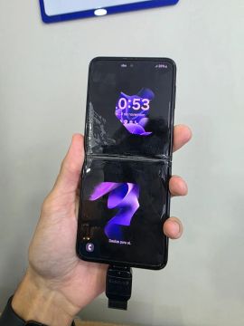 Samsung Galaxy Z Flip 3 128Gb ( Ler Descrição )
