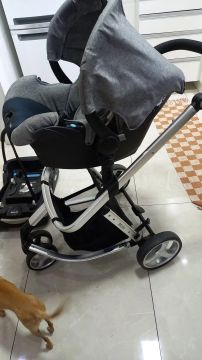 Carrinho de Bebê Mobi - Cinza