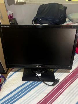Monitor LG 17,5 Polegadas Usado