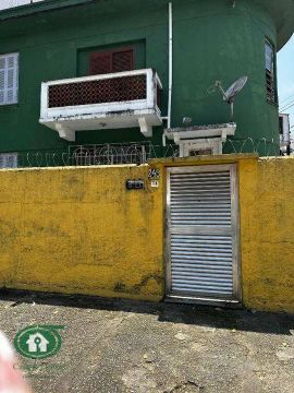 Ótima sobrado de esquina todo isolado para fins comerciais bem localizada .