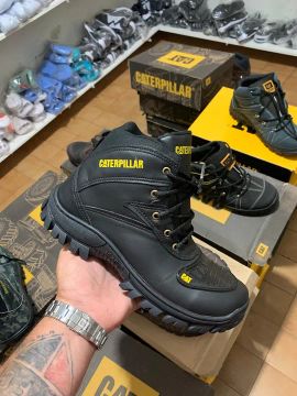 Coturno caterpillar 