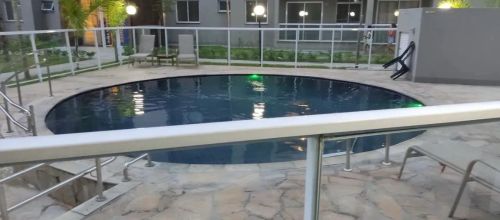 040 Vendo apartamento com área de lazer completa.