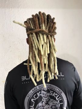 Modelos de dreads para calvície disponíveis 