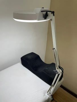 Luminária de Mesa para Estética
