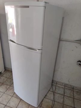 Geladeira cônsul 