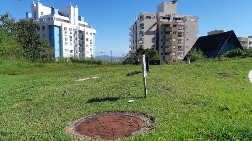 Terreno em loteamento de alto padrão