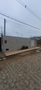 Casa com localização privilegiada
