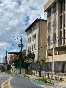 Apartamento 3 quartos no bairro Lagoinha.