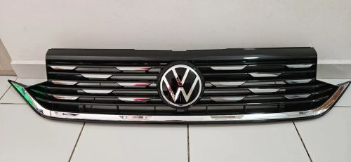 Grade frontal VW Tcross original