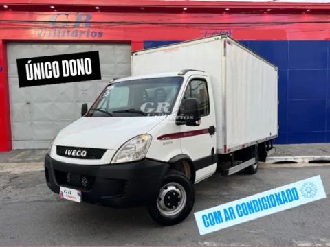 Iveco Daily 35s14 2015 Único Dono C/ Ar Condicionado Baú