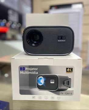 Projetor Multimídia HD 4K com Auto Focus