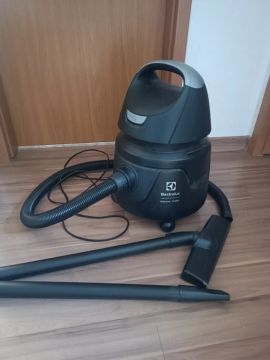 Aspirador de pó Electrolux 110V