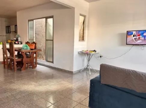 QUINTAS AH24