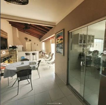 Vendo casa em Sobradinho urgente 