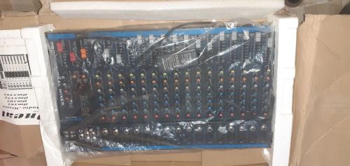 Mesa de Som Profissional oneal 16 Canais