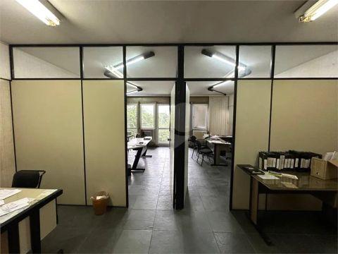 Salas à venda ou para locação em Centro - SP