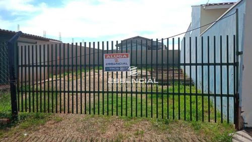 Terreno para alugar, 300 m² por R$ 1.200,00/mês - Jardim Itamarati - Botucatu/SP