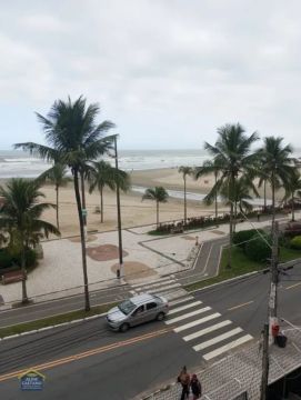 Apartamento com 3 dorms na Guilhermina em Prédio Frente Mar - Financia!