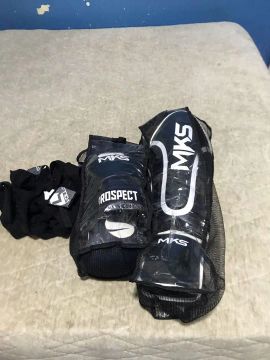 Luva de MMA e BOXE MKS, caneleira MKS, bandagem volvo