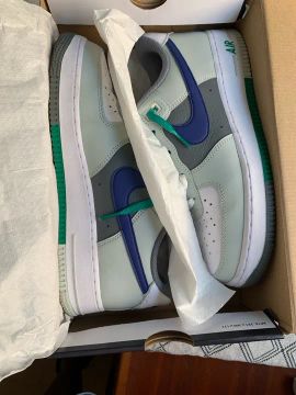 Nike Air Force 1