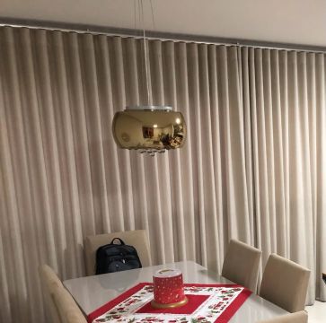 Lustre dourado