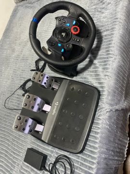 Volante Logitech G29 para PS4 e PC - Usado